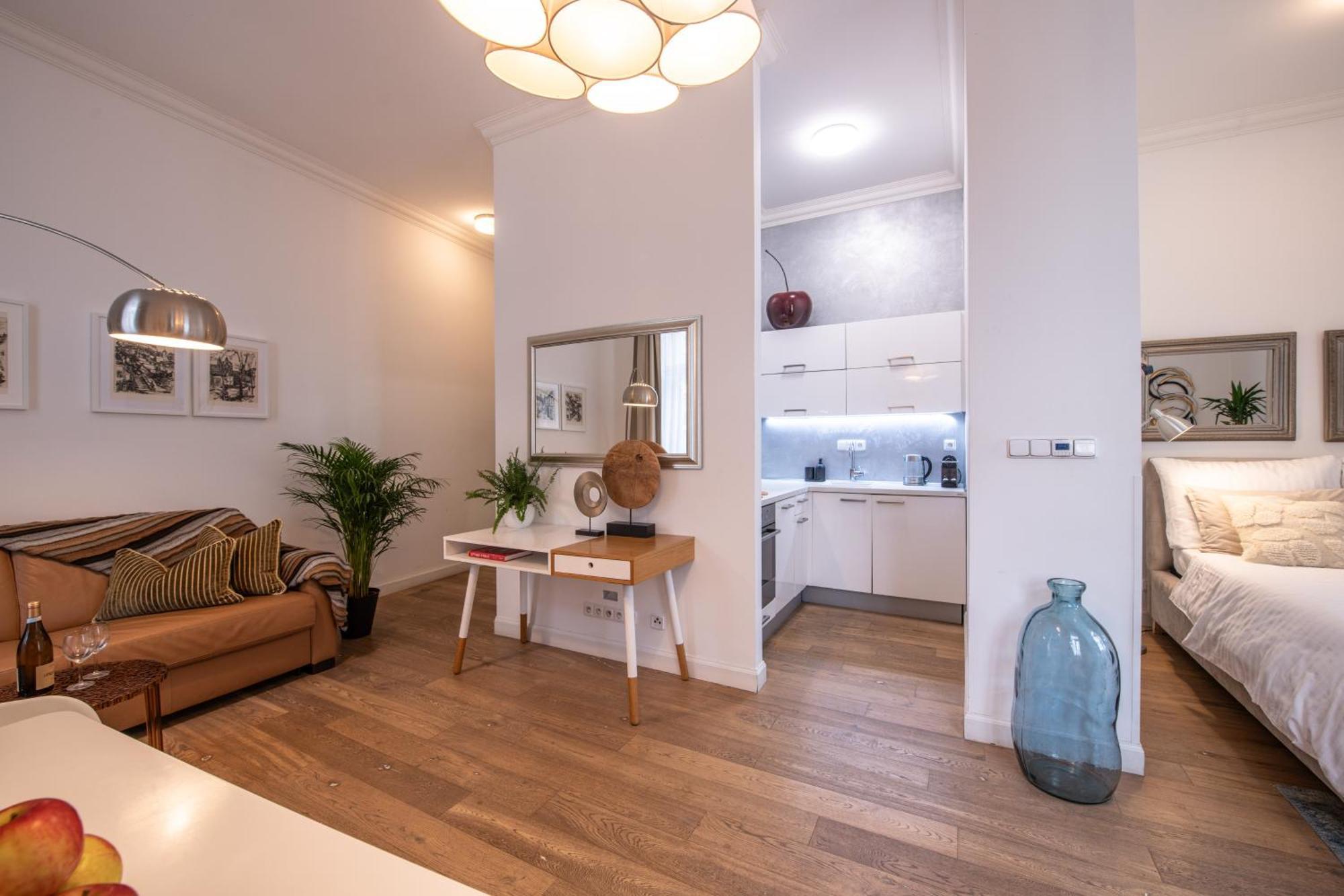 פראג Modern Downtown Apt - Renovated, On Ideal Location מראה חיצוני תמונה