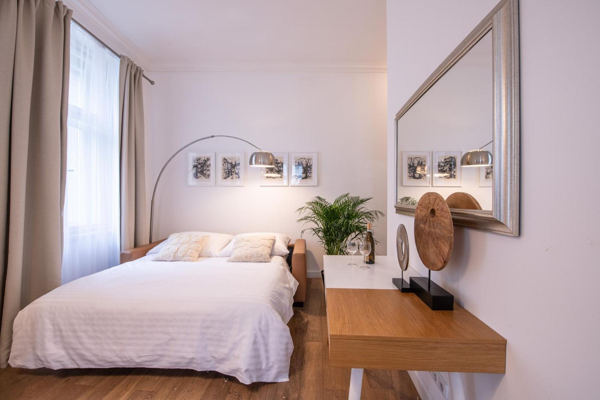 פראג Modern Downtown Apt - Renovated, On Ideal Location מראה חיצוני תמונה